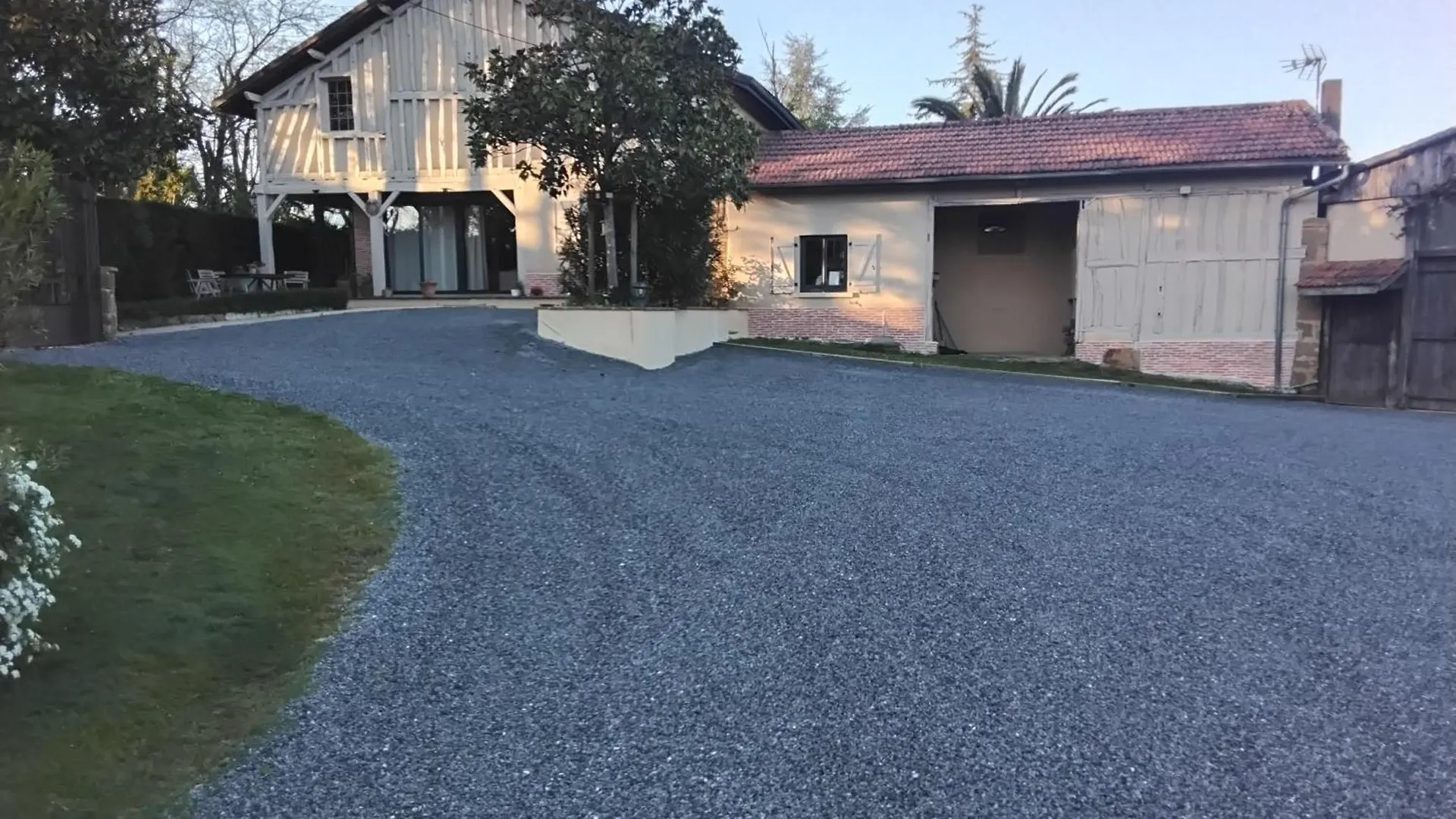住宿加早餐酒店 Maison Lacourrege Urgosse